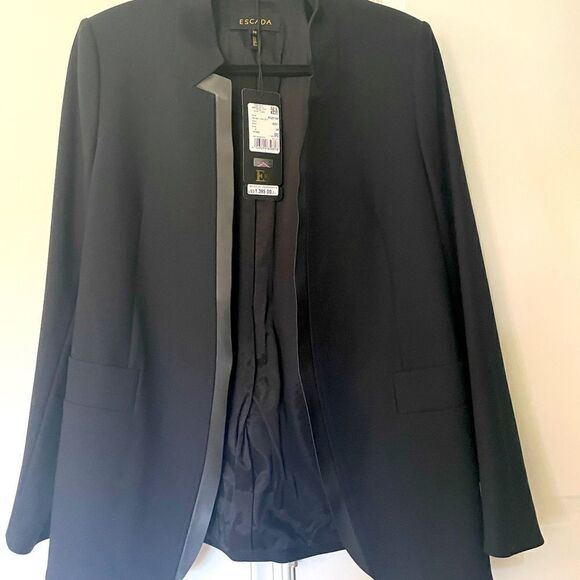 Escada blazer - Picture 1 of 5